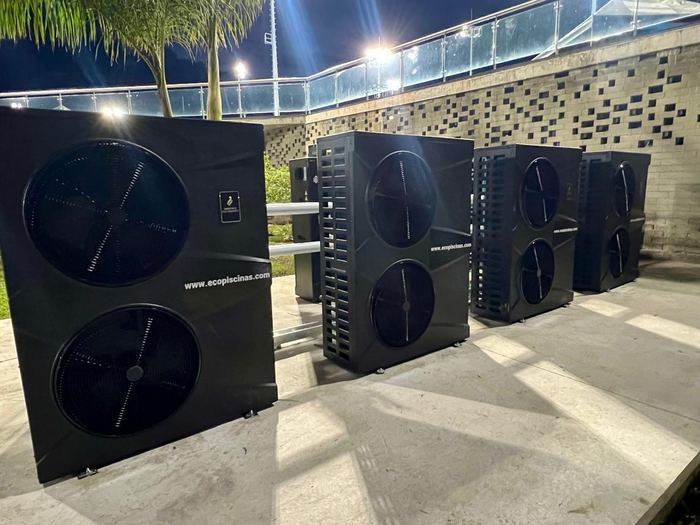 Complejo Acuático Atanasio Girardot